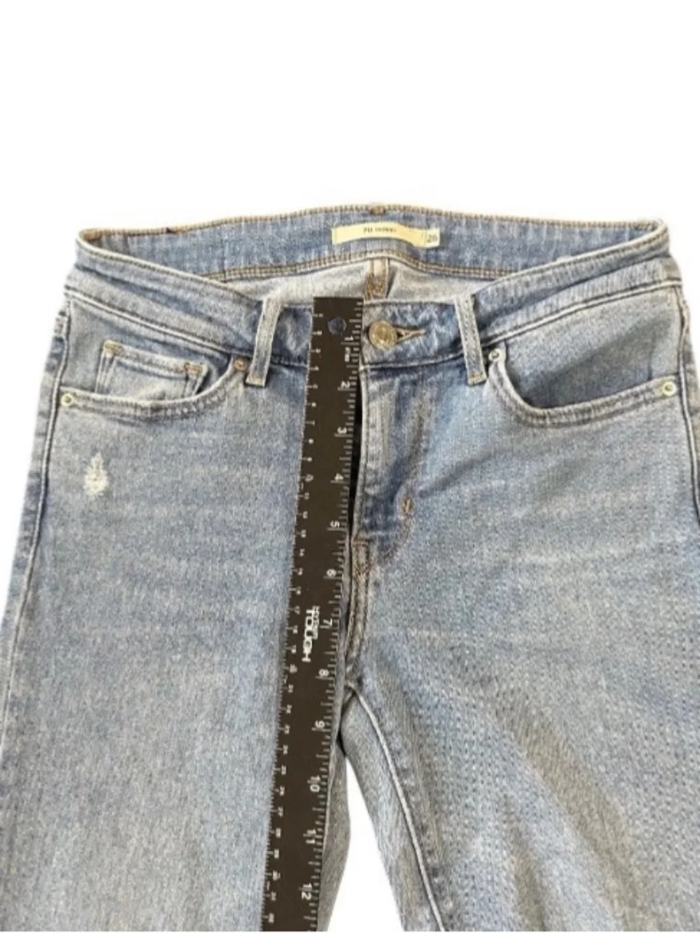 Levi’s 711 Skinny Jeans Women’s 26 Low Rise Classic Denim Preppy City USA